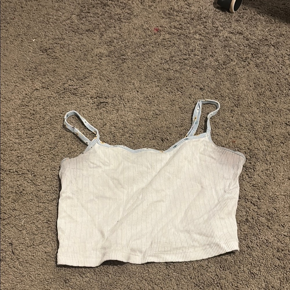 Forever 21 White Sleeveless Crop Camisole